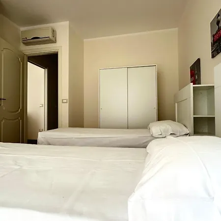 S287 - Sirolo, Con Giardino Vicino Al Centro