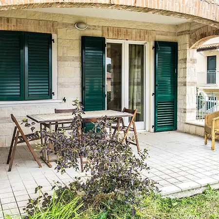 Apartment S287 - Sirolo, Con Giardino Vicino Al Centro Sirolo